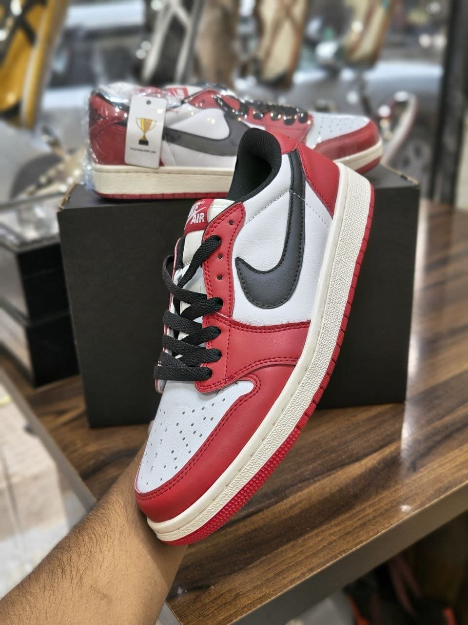 first-copy-air-jordan-1-retro-low-chicago-red first-copy-air-jordan-1-retro-low-chicago-red