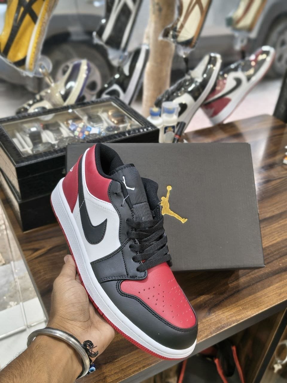 first-copy-nike-air-jordan-1-low-bred-toe first-copy-nike-air-jordan-1-low-bred-toe