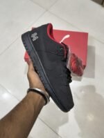 nike-sb-dunk-low-supreme-94-black-first-copy-4