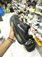 nike-vomero-premium-black-first-copy-2